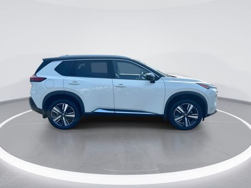 Used 2021 Nissan Rogue SL w/ Premium Package FWD image 10