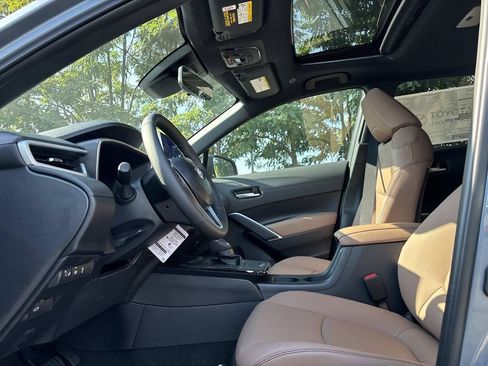 New 2026 Toyota Corolla Cross XLE FWD image 28