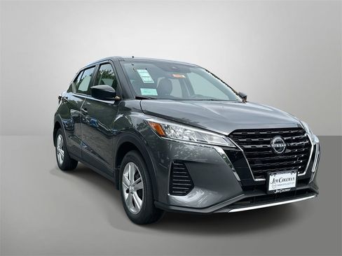 New 2025 Nissan Kicks Play S w/ Interior Electronics Package image 13