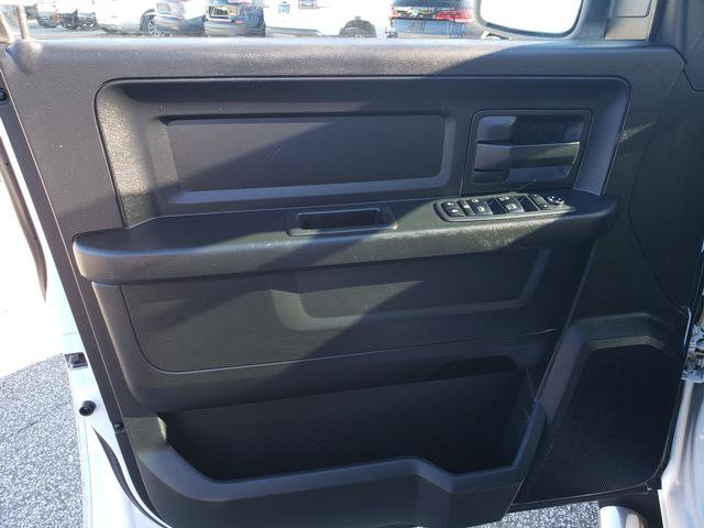 Used 2018 RAM 1500 Express w/ Express Value Package AWD/4WD image 11
