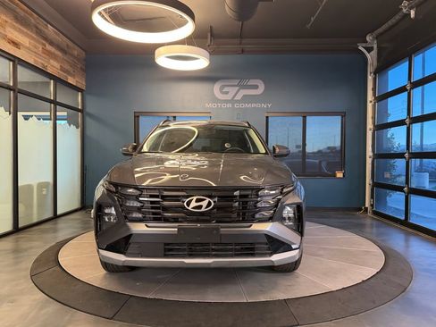 Used 2025 Hyundai Tucson SEL AWD/4WD image 8