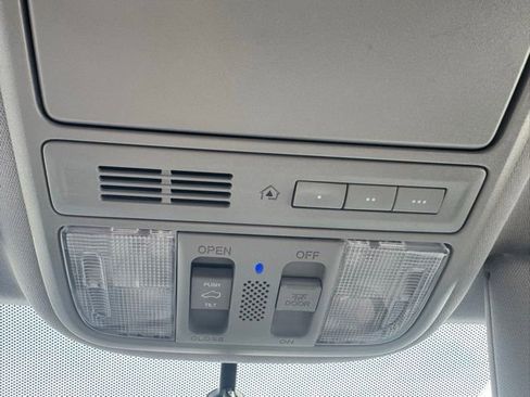 Used 2017 Honda Pilot EX-L image 29