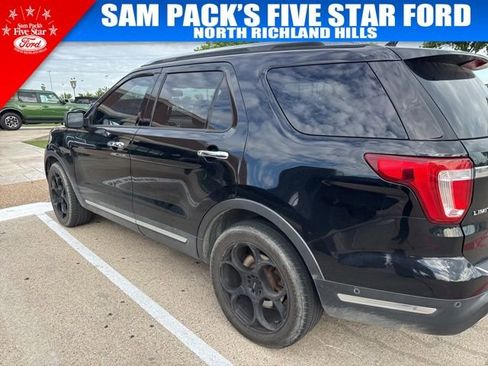 Used 2018 Ford Explorer Limited w/ Equipment Group 301A image 4