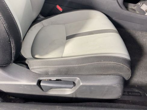 Used 2016 Honda Civic LX-P image 31