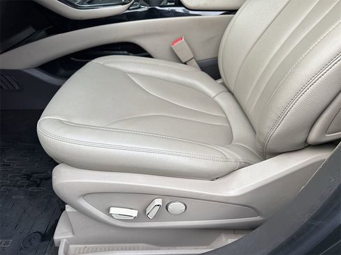 Certified 2022 Lincoln Nautilus FWD w/ Premium Package image 14