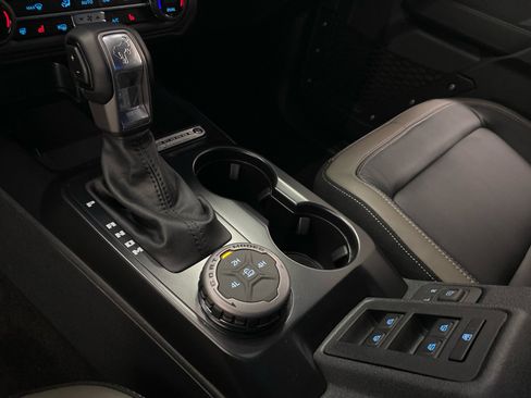 New 2025 Ford Bronco Outer Banks image 23