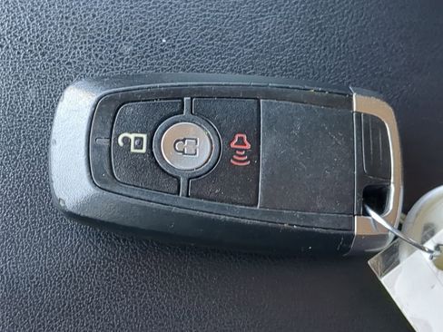 Used 2019 Ford Edge SEL w/ Equipment Group 201A image 33