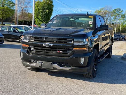 Used 2016 Chevrolet Silverado 1500 LT w/ Rally 2 Edition image 3