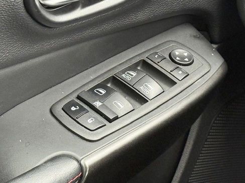 Used 2022 Jeep Cherokee Trailhawk w/ Sun, Sound & Nav Group image 33