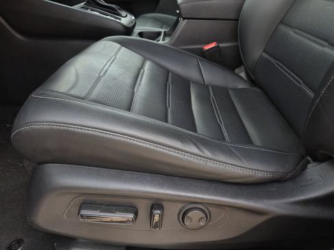 Certified 2023 Honda CR-V EX-L image 15