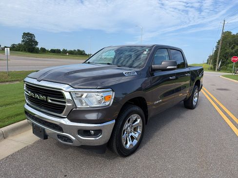 Used 2019 RAM 1500 Big Horn AWD/4WD image 13