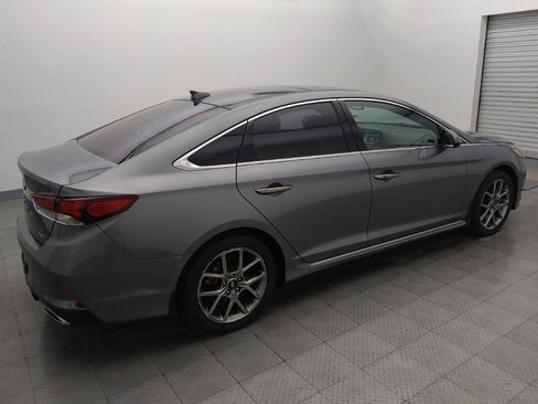 Used 2018 Hyundai Sonata Limited FWD image 10