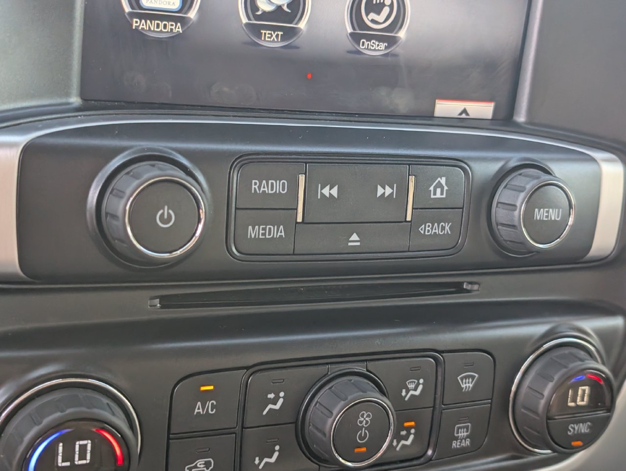 Used 2015 GMC Sierra 1500 SLE w/ SLE Value Package RWD image 16
