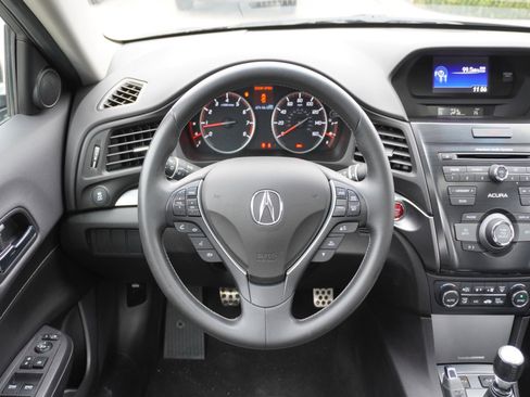 Used 2015 Acura ILX w/ Premium Package image 14