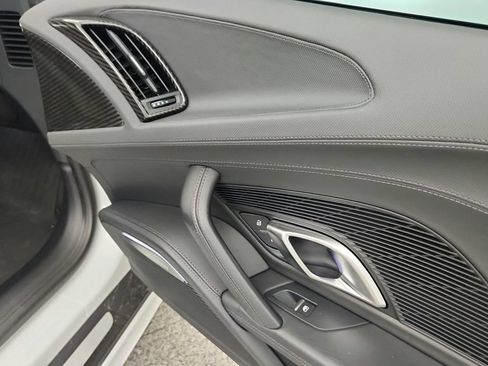 Used 2018 Audi R8 V10 RWD image 29