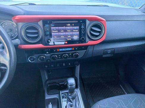 Used 2016 Toyota Tacoma SR5 image 20