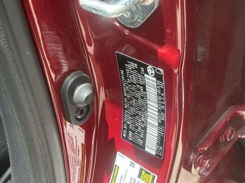 Used 2023 Toyota Corolla LE FWD image 17