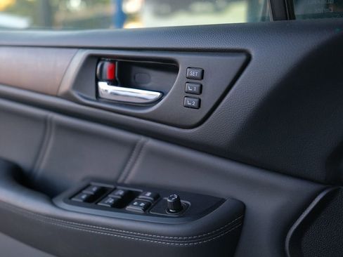 Used 2018 Subaru Outback 3.6R Limited w/ Popular Package #2 image 10