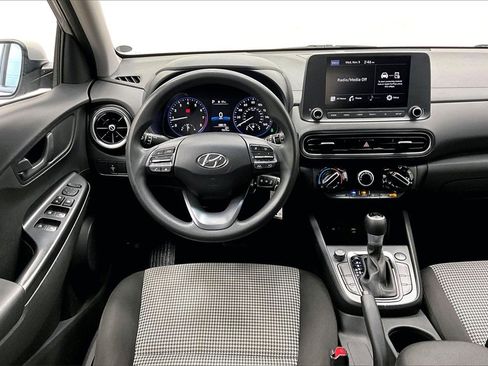 Certified 2023 Hyundai Kona SE w/ Cargo Package image 5