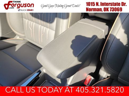 New 2026 Buick Envista Sport Touring FWD image 31