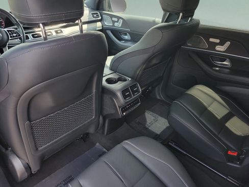 Certified 2023 Mercedes-Benz GLS 450 4MATIC image 11