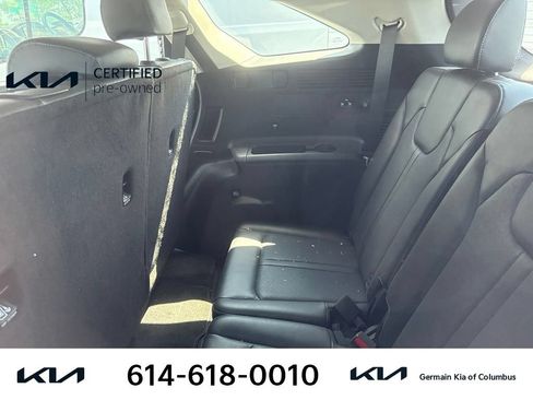 Certified 2023 Kia Sorento S w/ Panoramic Sunroof Package FWD image 11