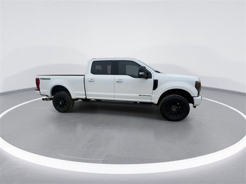 Certified 2022 Ford F250 Lariat w/ Tremor Off-Road Package image 13