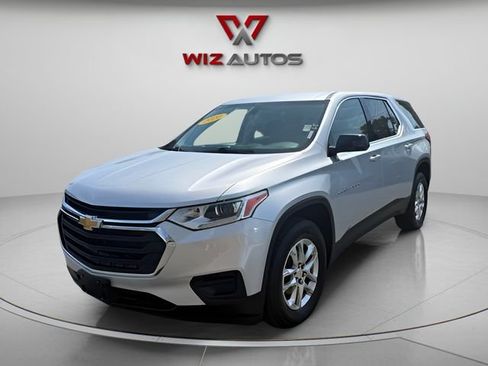 Used 2020 Chevrolet Traverse LS AWD/4WD image 1