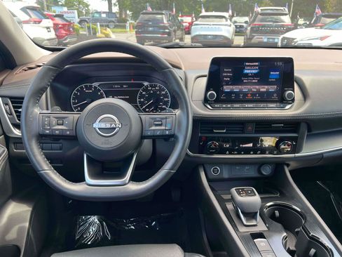 Used 2023 Nissan Rogue SV w/ SV Premium B Package AWD/4WD image 28
