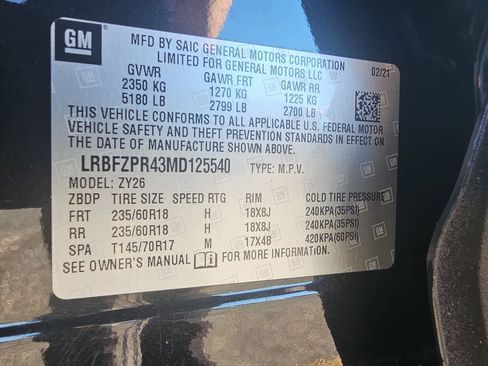Certified 2021 Buick Envision Essence w/ Technology Package I AWD/4WD image 43