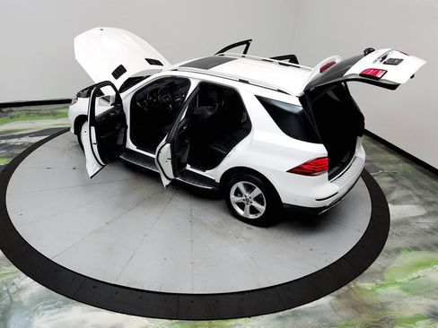 Used 2018 Mercedes-Benz GLE 350 image 41