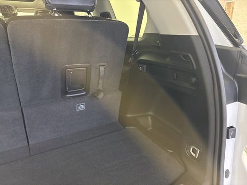 Certified 2023 Jeep Grand Cherokee L Limited w/ Trailer Tow Group (B) image 10