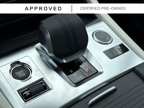 Used 2025 Jaguar F-PACE R-Dynamic S AWD/4WD image 17