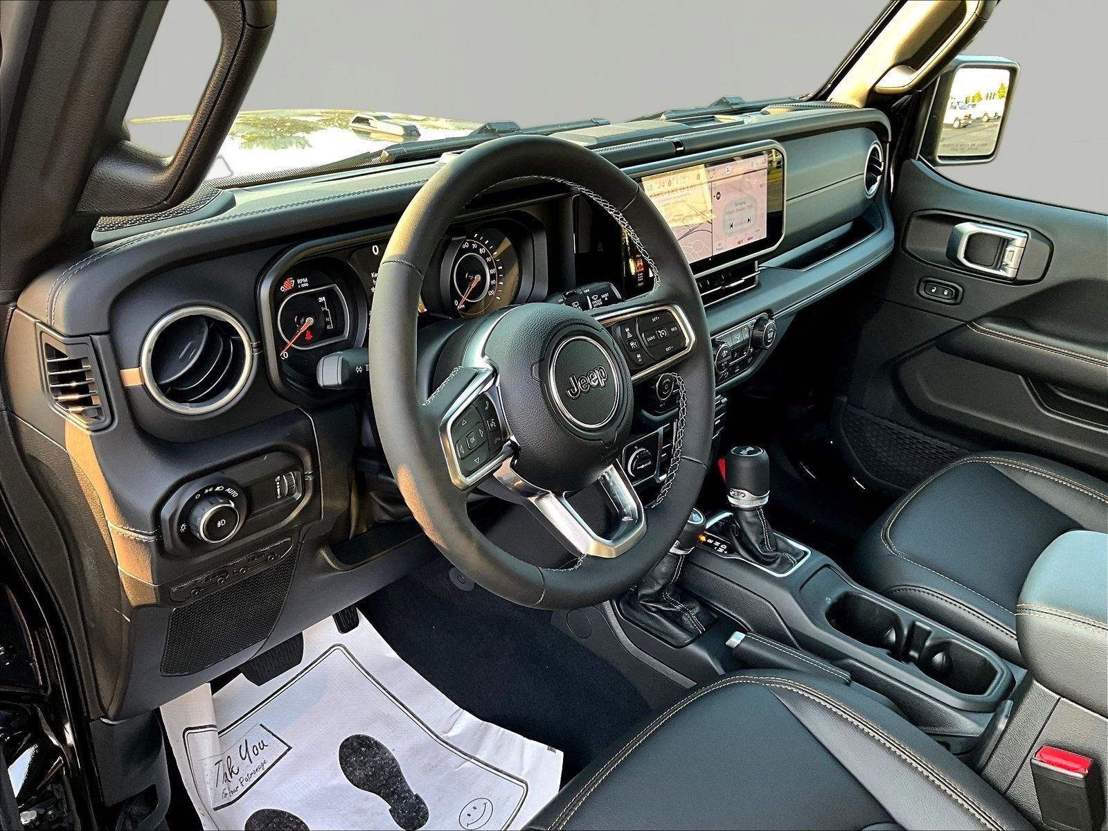 New 2026 Jeep Wrangler Unlimited Sahara AWD/4WD image 9