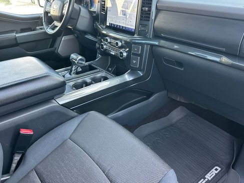 Used 2022 Ford F150 XLT w/ Equipment Group 302A High image 18