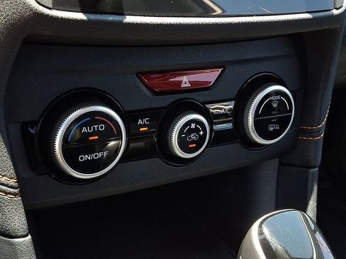 Used 2019 Subaru Crosstrek 2.0i Limited w/ Moonroof Package w/Navigation AWD/4WD image 16