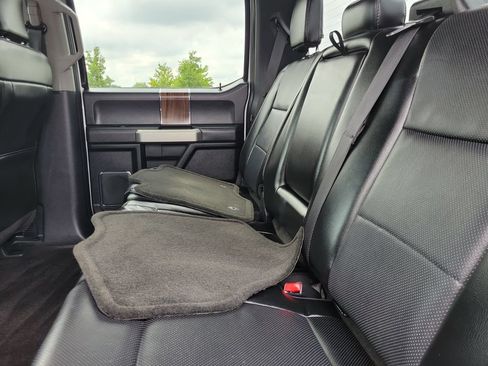 Used 2016 Ford F150 Lariat w/ Equipment Group 502A Luxury AWD/4WD image 12