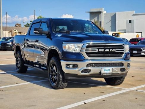 Used 2021 RAM 1500 Big Horn image 3