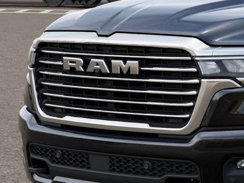 New 2026 RAM 1500 Laramie AWD/4WD image 12
