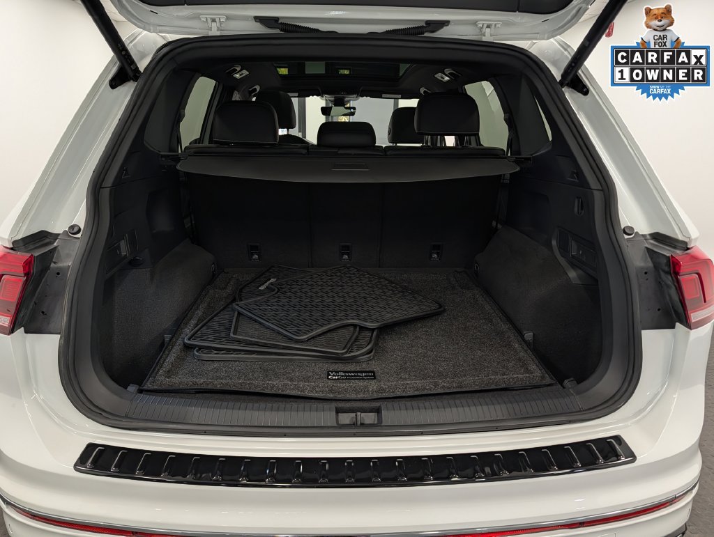 Used 2023 Volkswagen Tiguan SEL R-Line AWD/4WD image 28