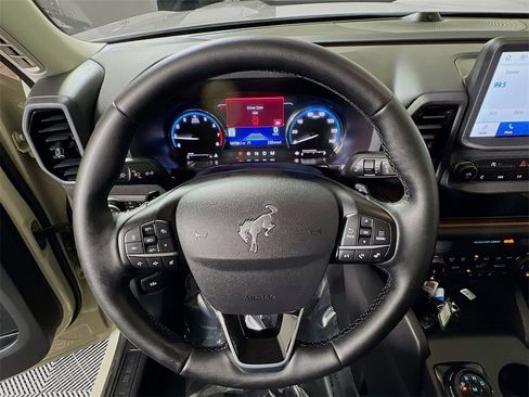 Used 2024 Ford Bronco Sport Badlands w/ Premium Package image 11