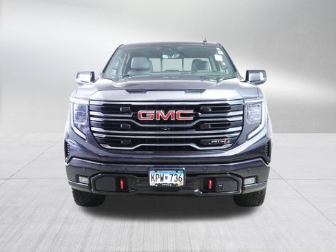 Used 2022 GMC Sierra 1500 AT4 w/ AT4 Premium Package AWD/4WD image 2