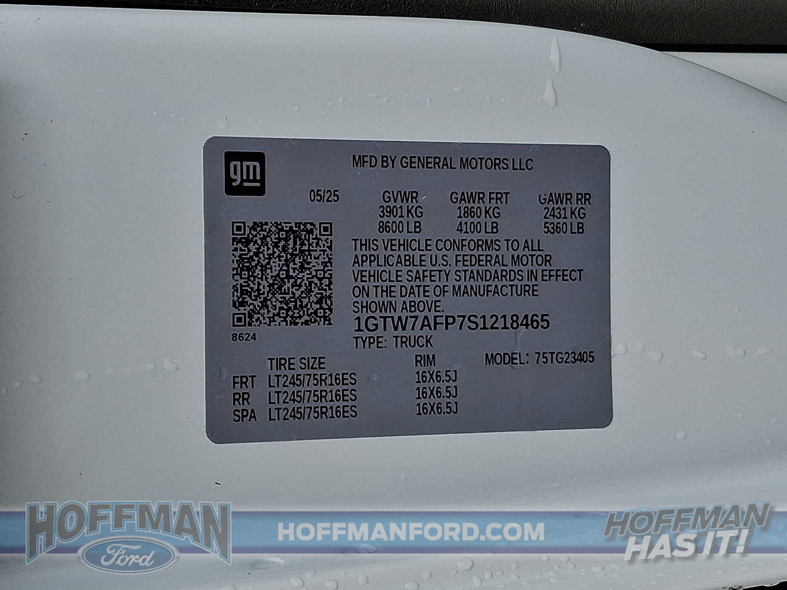 Used 2025 GMC Savana 2500 w/ Driver Convenience Package RWD image 29