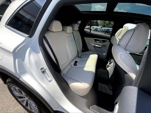 Used 2026 Mercedes-Benz GLC 300 4MATIC image 27