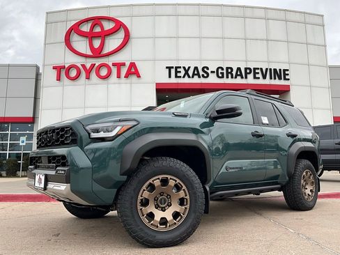 New 2026 Toyota 4Runner Trailhunter image 2