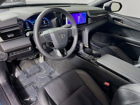 Certified 2025 Toyota Camry XSE AWD/4WD image 10