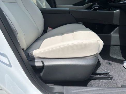 New 2026 Nissan Rogue SV image 22