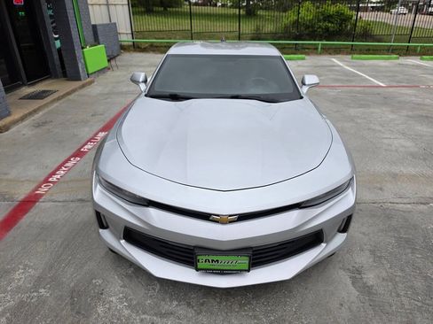 Used 2016 Chevrolet Camaro LT RWD image 6