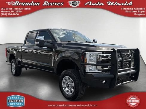 Used 2024 Ford F250 XLT w/ Snow Plow Prep Package AWD/4WD image 3