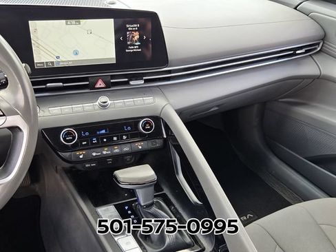Used 2023 Hyundai Elantra SEL w/ Convenience Package FWD image 24
